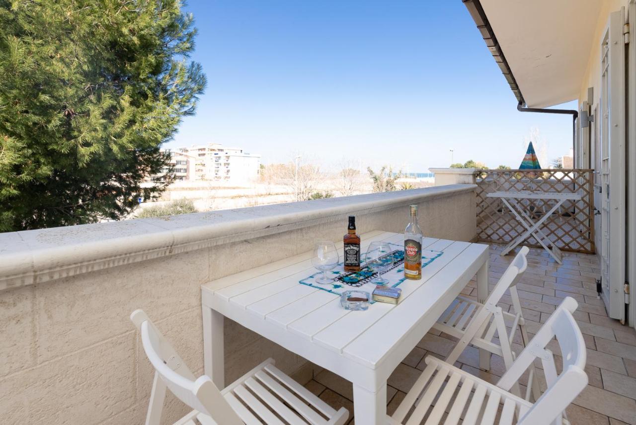 Ferienwohnung Casa Torre Di Specchio 2 Con Piscina Bari Exterior foto