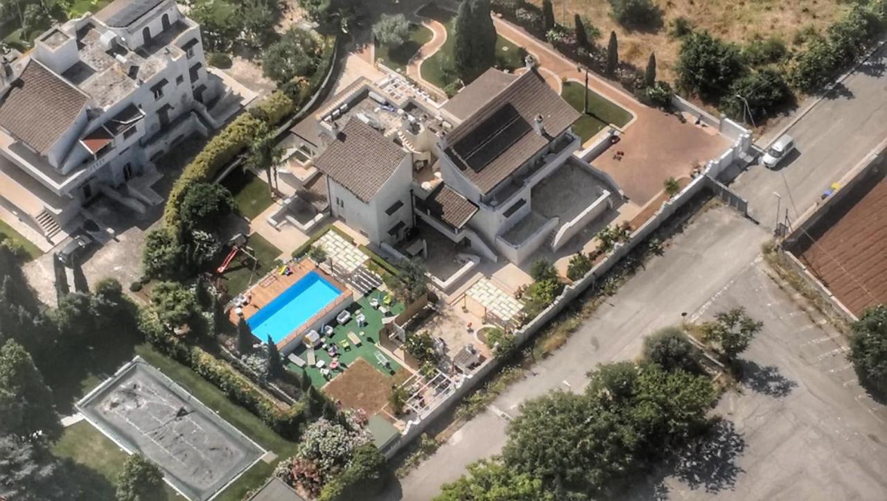 Ferienwohnung Casa Torre Di Specchio 2 Con Piscina Bari Exterior foto